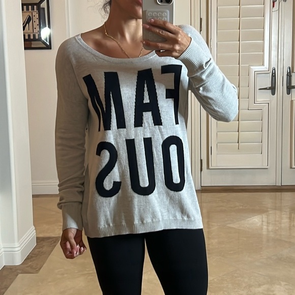 Express Sweaters - 💕Cute sweater💕